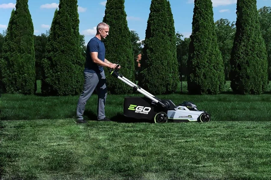 best electric lawn mower for small lawns